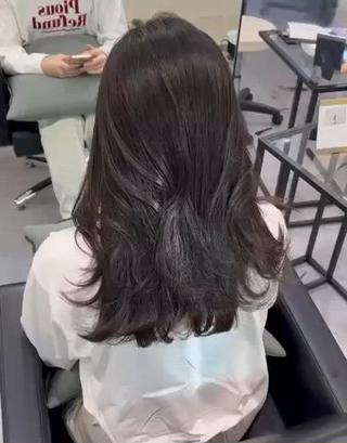 たっぷりレイヤー×グレージュカラー 