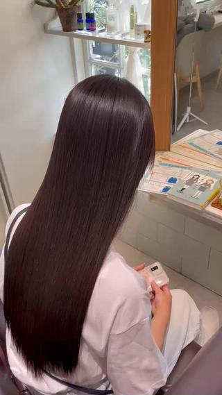 ロング 木 のみのヘアスタイル