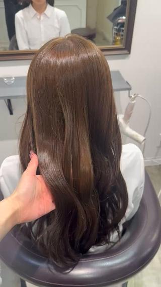 10tone
Olive brown ♡
✦・┈┈┈┈┈┈┈┈┈┈・✦
ブリーチなしWカラーでつくる
"透明感爆誕brown"
赤みが苦手な方におすすめです> ̫<♩