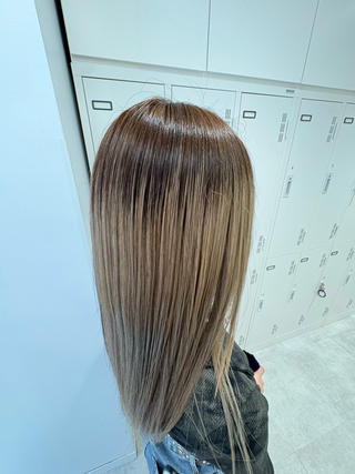 ロング ダブルカラー/韓国風 🇰🇷RYUKIのヘアスタイル