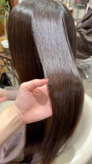 美髪縮毛矯正
雨や湿気に負けないさらさらストレートヘアになりましょう!
10月の平日限定で通常料金よりお安くなっているので是非一度お任せください!ご予約はminimoまたはdmから︎
ご相談はこちらから→ Instagram @rn_makoto