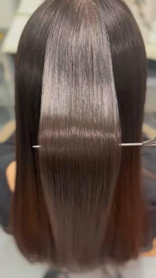 ロング 松崎 真衣のヘアスタイル