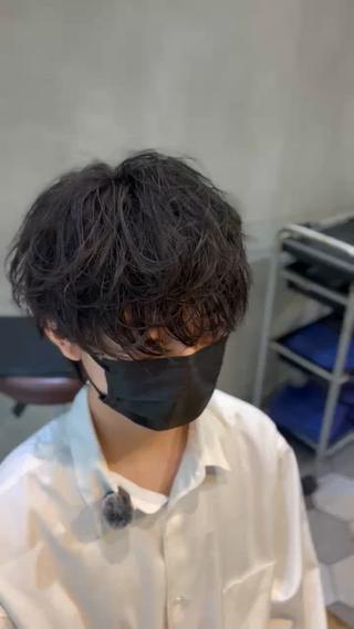 メンズセットです！
ストレートの方でもアイロンで動きをつけて
パーマ風のアイロンセットできます！！

お出かけ前³₃
デート前
かっこよくしていきましょう！！ 