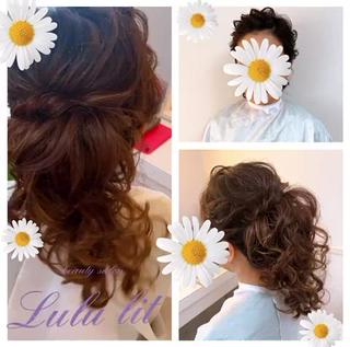 結婚式参列セット
ラメスプレーでしあげました(^^)♪
とっても喜んでくださりうれしかったです