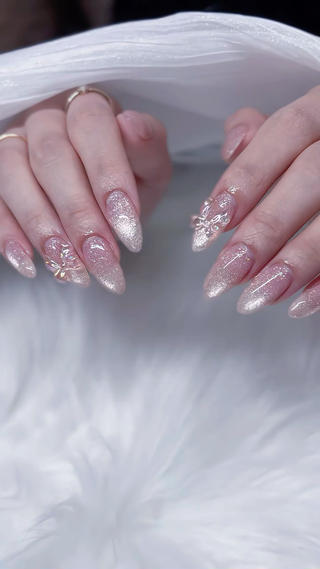 ネイル 本日🈳あり❕ RAVY NAILのネイルデザイン