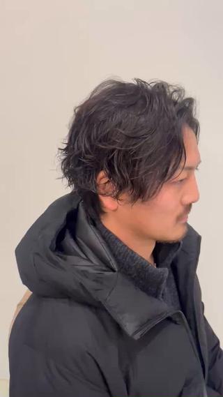 メンズカットツイストスパイラルパーマ
色気が出る無造作なパーマスタイルが得意です!
似合わせ、髪質、骨格に合わせてカットパーマさせて頂きました