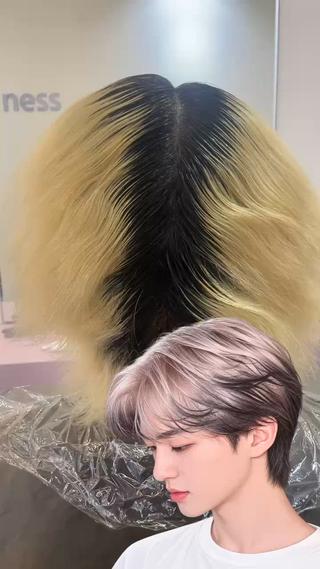 ホワイトベージュ×ブラックエンドカラー