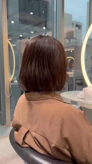 保存してカウンセリングでお使いください❧


✰癖・うねりが出てきた、気になりはじめた
✰中々まとまらない
✰絡まりがひどい
✰他店で縮毛矯正を断られてしまった

こんな方ぜひ一度お任せください

✯真っ直ぐすぎない柔らかいストレート
✯ブリーチ矯正
✯巻ける縮毛矯正
✯九州唯一の最高級トリートメント

お客様1人1人の髪質・履歴に合った薬剤選定や施術をしいちばん素敵で手触り質感のいい縮毛矯正をご提案致します

現在、カット・カラー・縮毛矯正のモデルさんを募集しております

︎𝐚𝐢𝐫𝐚︎ 