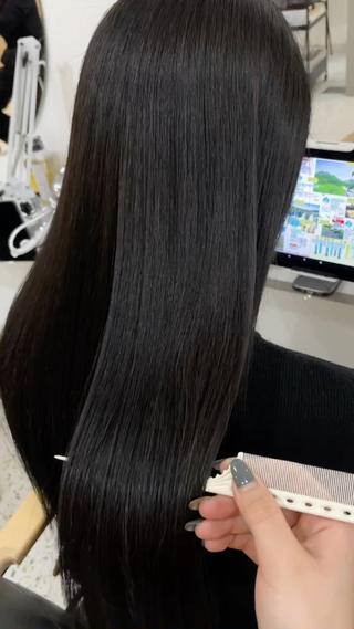 Oggiotto トリートメントでサラサラに