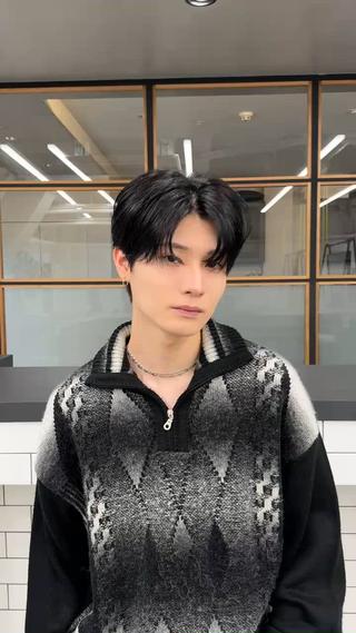 メンズ 韓国風パーマ特化 篠崎優也翔のヘアスタイル