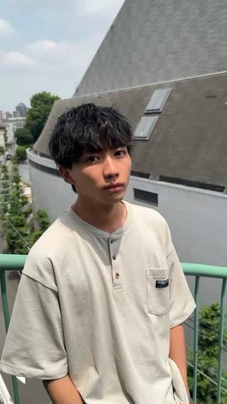 メンズ 韓国風パーマ特化 篠崎優也翔のヘアスタイル
