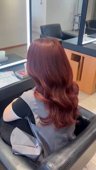 セミロング KAREN（ému） 伏見/カットモデルのヘアスタイル