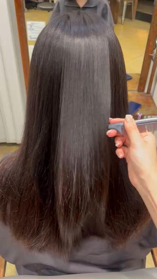 ロング 透明感カラー人気 ナンバーワンMIYUのヘアスタイル