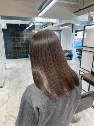 セミロング カラー むっちー/超高濃度 水素髪質改善サロンのヘアスタイル
