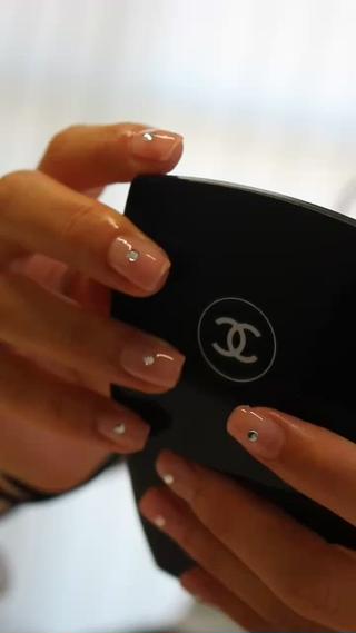 ネイル TOL NAILのネイルデザイン