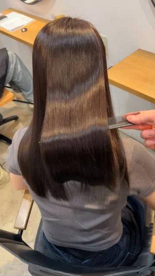 髪質改善酸性ストレートで起きただけで楽ちんなストレートヘアに♪
