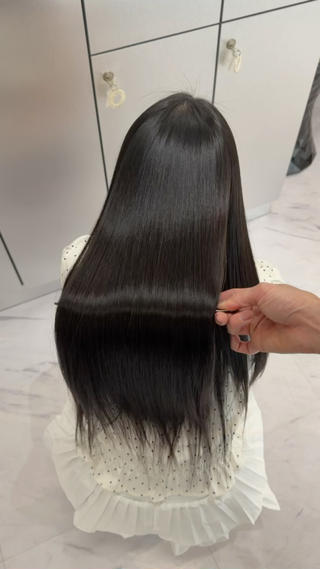 ロング Rita/髪質改善/ ブリーチなしWカラーのヘアスタイル