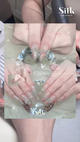 ネイル 持ち込み大歓迎 🎀𝐚𝐧𝐧𝐚のネイルデザイン