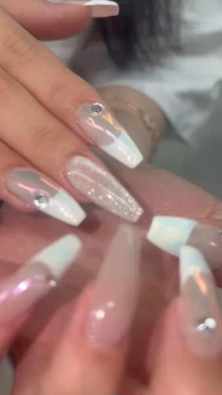 ネイル yuria 🎀海外ネイル🌺のネイルデザイン