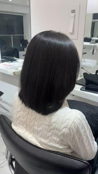 ワンカラーで透ける黒髪に♡♡
重たくなりすぎないカラーで自然に垢抜け♪
トリートメント追加でサラサラ艶々hairに 