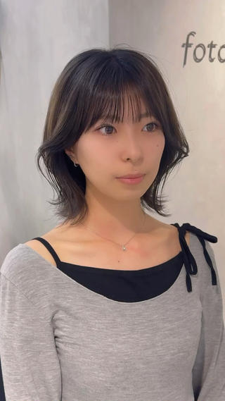 セミロング 新宿/顔周りカット +レイヤー=しずく♩のヘアスタイル