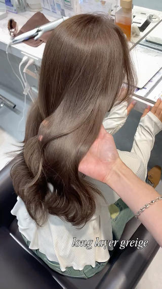 ロング 🌙レイヤー/透明感 髪質改善/宮田💫のヘアスタイル