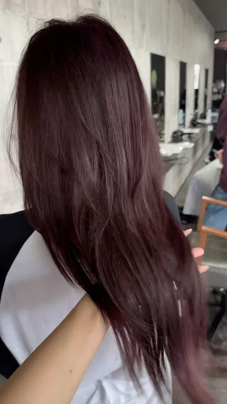 ロング amy .のヘアスタイル