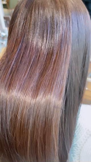 セミロング 表参道小顔カット前髪 割れ改善クロスパーマのヘアスタイル