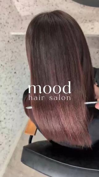 ミディアム パーマ mood 髪質改善 ダブルカラーのヘアスタイル