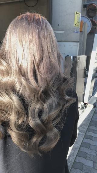 セミロング カラー ヘアアレンジ ワンホンレイヤー エクステづまのヘアスタイル