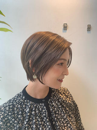 ショート カラー 中尾 文哉のヘアスタイル