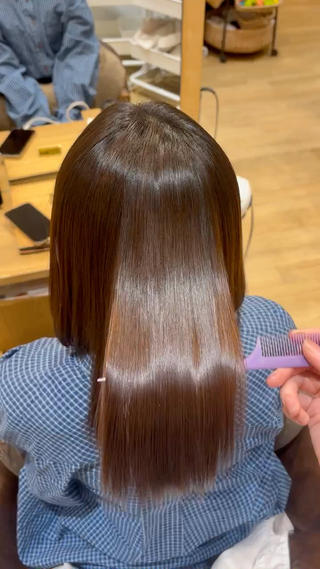 梅雨前におすすめ
美髪ストレートトリートメント付き