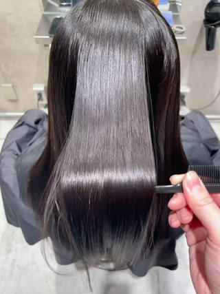 ストレート×髪質にあったトリートメントで
さらツヤmax