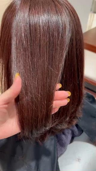 こちらはaujuaトリートメントも追加！
つやつやのストレートに 