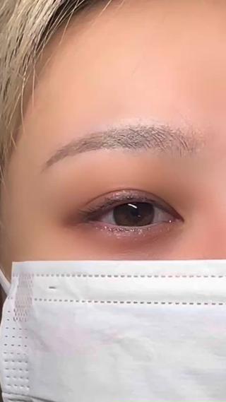 ラッシュリフト
立ち上げデザイン