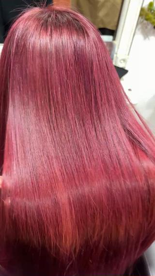 ロング カラー 武内 愛璃のヘアスタイル
