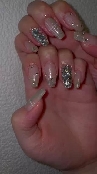 ネイル kiki nail &brow二子玉川のネイルデザイン