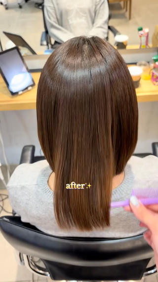 乾かすだけでサラ艶！縮毛矯正
.
ピンピン硬い縮毛矯正ではなく地毛のような、柔らかい質感で縮毛矯正かけることが可能です◎
また、一度縮毛矯正を続けていく場合、頻度は半年〜1年に一回でokです
もちろん癖の強さや気になる頻度によっても異なるので、しっかりお伝え致します！

Instagram : mari__lomalia

是非ご相談ください
 