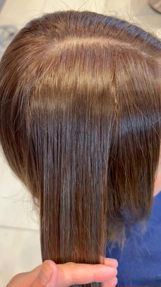 カラー 井上 さくらのヘアスタイル