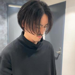 ショート 💈原宿指名No.1 センターパート💈のヘアスタイル