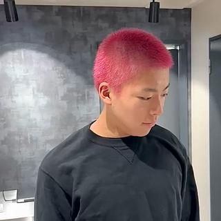 ショート 💈原宿指名No.1 センターパート💈のヘアスタイル