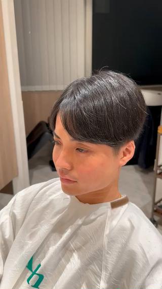 ショート 💈原宿指名No.1 センターパート💈のヘアスタイル