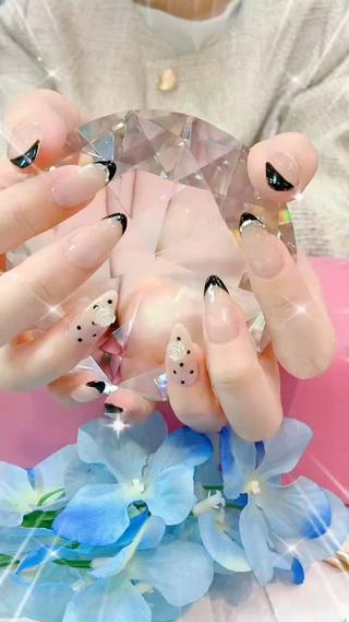 ネイル 大宮美容室IKA エステサロンのマツエク・マツパデザイン