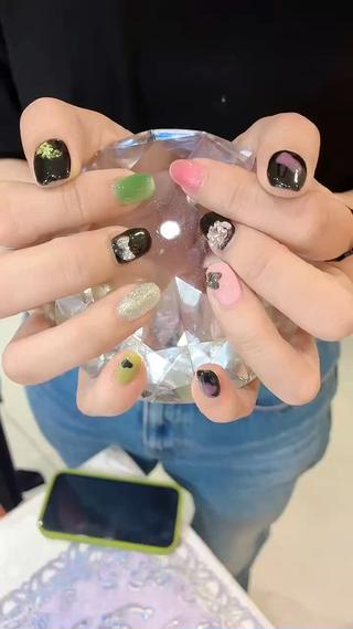 ネイル 大宮美容室IKA エステサロンのマツエク・マツパデザイン