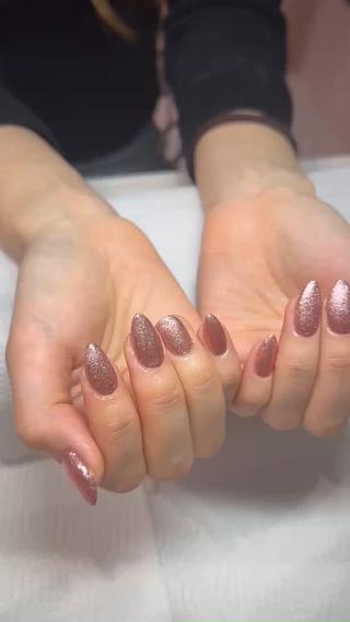 ピンクのキラキラがとても素敵です