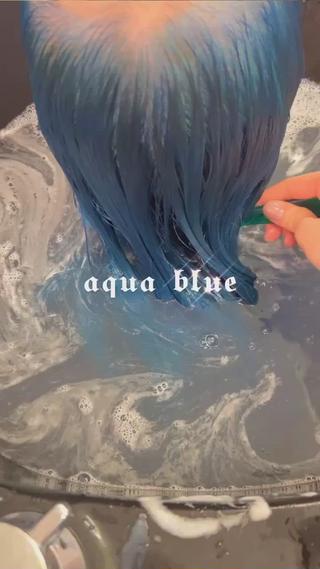 夏カラー
プルーカラー
寒色カラー
ブリーチ毛
ハイトーンカラー
ダブルカラー
水色カラー 