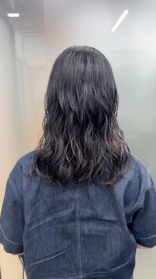 ミディアム パーマ ラフなパーマ 石川雄麻のヘアスタイル