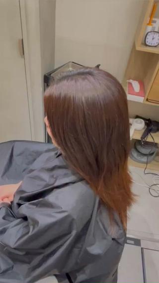ロング おしゃれ染めで白髪を 染める/山口玲緒奈のヘアスタイル