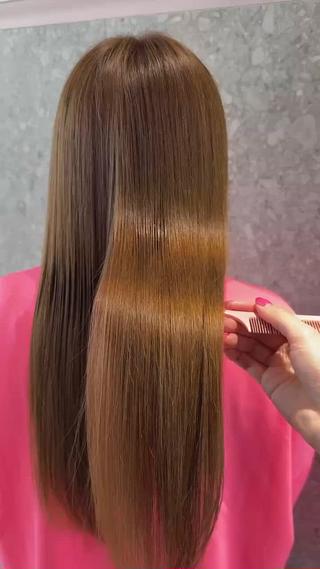 ロング カラー 山下 千明のヘアスタイル