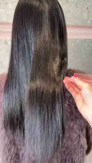 ロング カラー 山下 千明のヘアスタイル